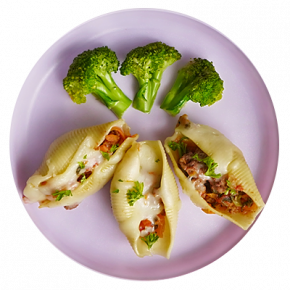 Conchas de pasta a la boloñesa con queso